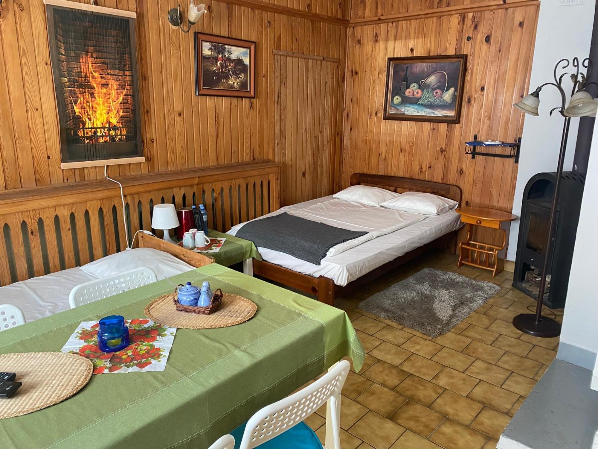 Kwatery Prywatne Hotelik Барчево Екстер'єр фото